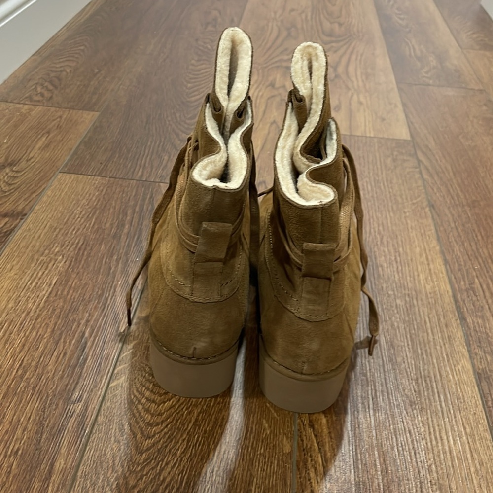 Bearpaw Krista Waterproof Boots - Picture 5 of 8